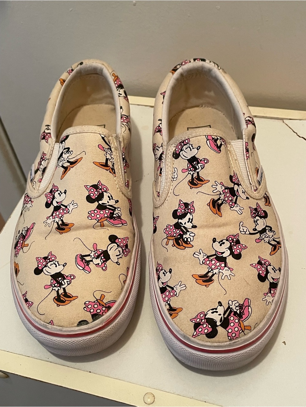 Vans x Disney Minnie Mouse Slip On Shoes Womens 8.5 Like New